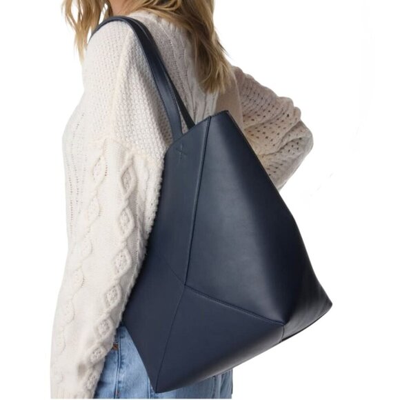WALTER BAKER x CURATEUR Kate Tote Structured Luxe Vegan Leather Bag Navy Blue - Picture 7 of 8